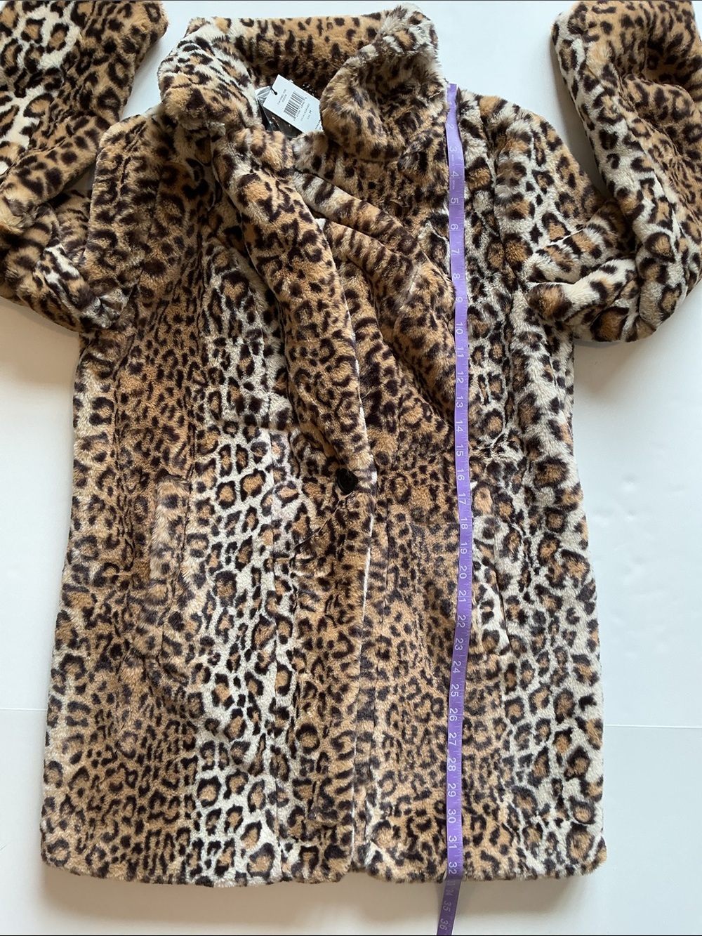 NWT BCBGeneration Leopard Animal Print Faux Fur Coat Medium - Picture 10 of 10